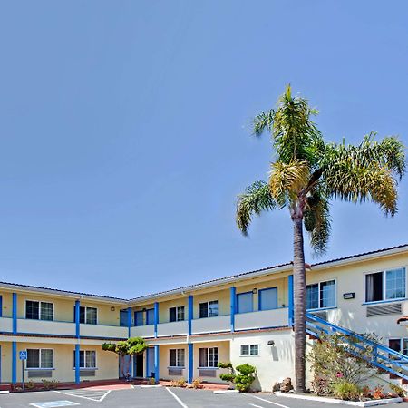 Super 8 By Wyndham Berkeley Motel Exterior foto