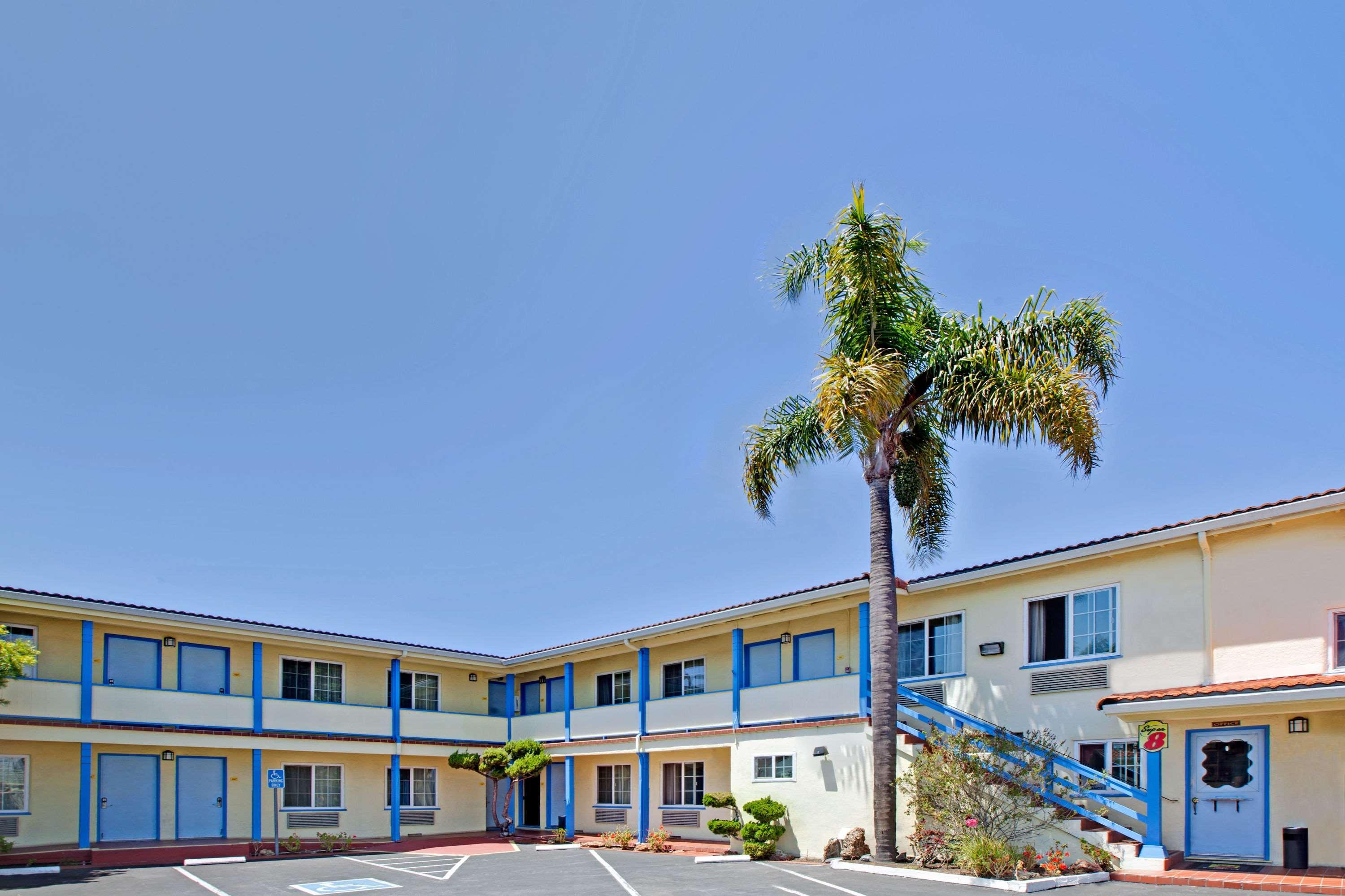 Super 8 By Wyndham Berkeley Motel Exterior foto